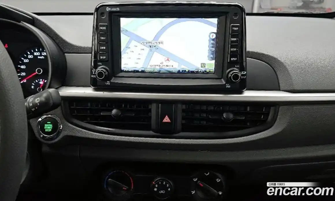 Kia Morning 2021 1.0 Автомат в Москве № 123739, фото 17