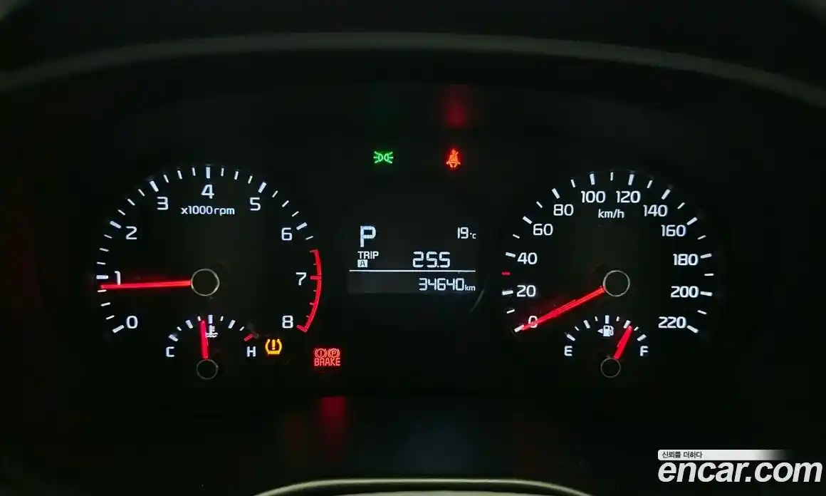 Kia Morning 2021 1.0 Автомат в Москве № 123739, фото 8