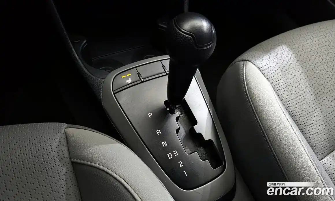 Kia Morning 2021 1.0 Автомат в Москве № 123739, фото 9