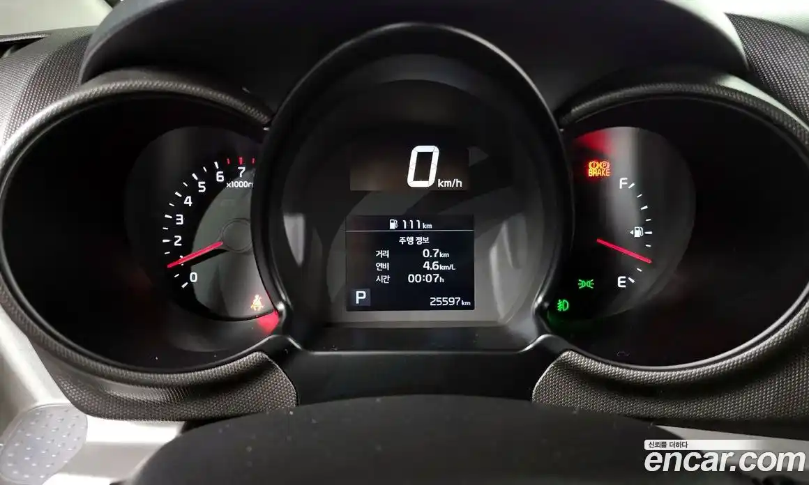 Kia Ray 2021 1.0 Автомат в Москве № 124168, фото 14