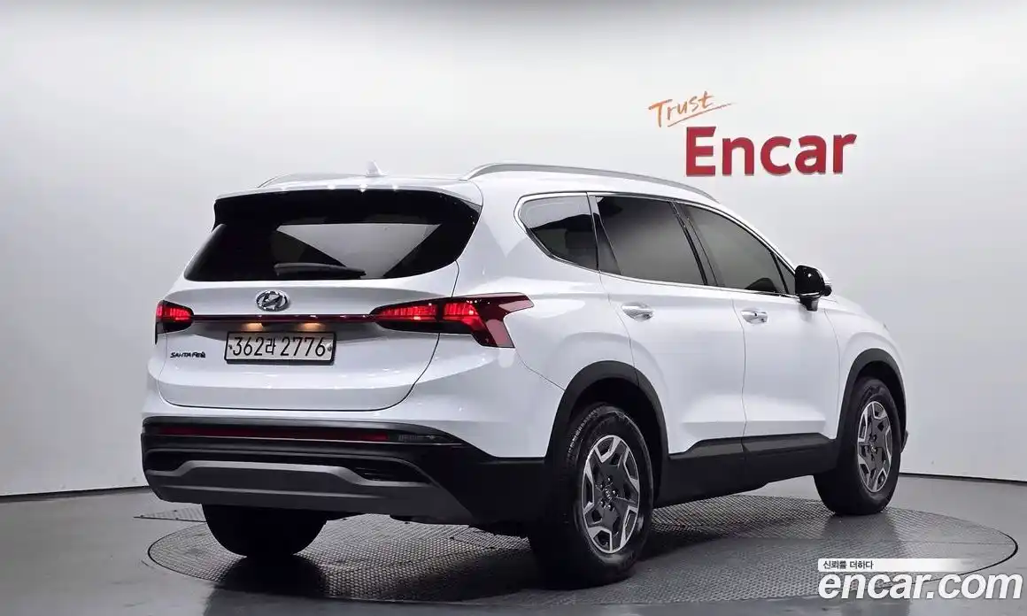 Hyundai Santa Fe 2022 1.6 Автомат в Москве № 126136, фото 12