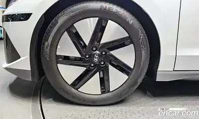 Hyundai Ioniq 6 2023 0.1 Автомат в Москве № 126905, миниатюра 7