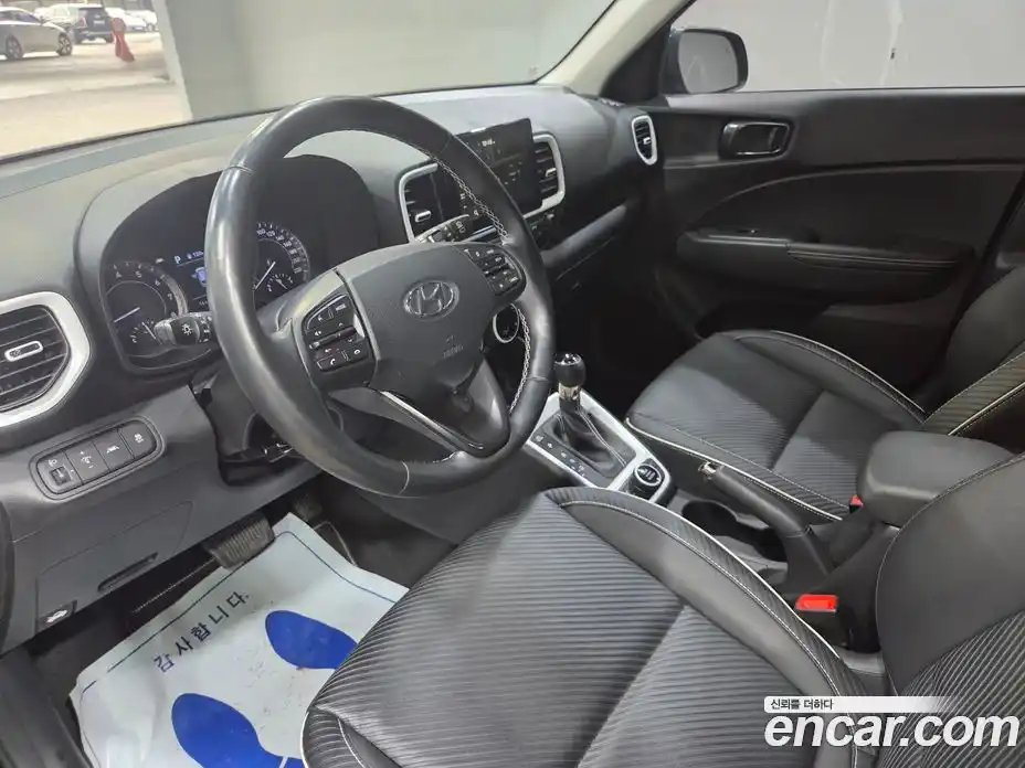 Hyundai Venue 2020 1.6 Автомат в Москве № 127017, фото 14