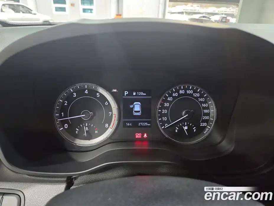 Hyundai Venue 2020 1.6 Автомат в Москве № 127017, фото 8