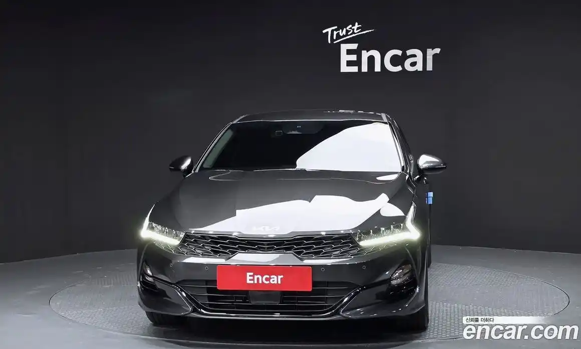 Kia K5 2023 2.0 Автомат в Москве № 128027, фото 3