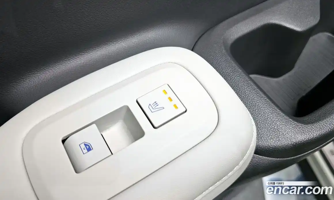 Hyundai Santa Fe 2024 2.5 Автомат в Москве № 129927, фото 3