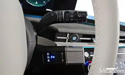 Hyundai Santa Fe 2024 2.5 Автомат в Москве № 129927, миниатюра 4