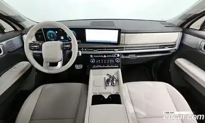 Hyundai Santa Fe 2024 2.5 Автомат в Москве № 129927, миниатюра 5