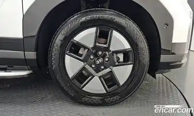 Hyundai Santa Fe 2024 1.6 Автомат в Москве № 130895, миниатюра 3