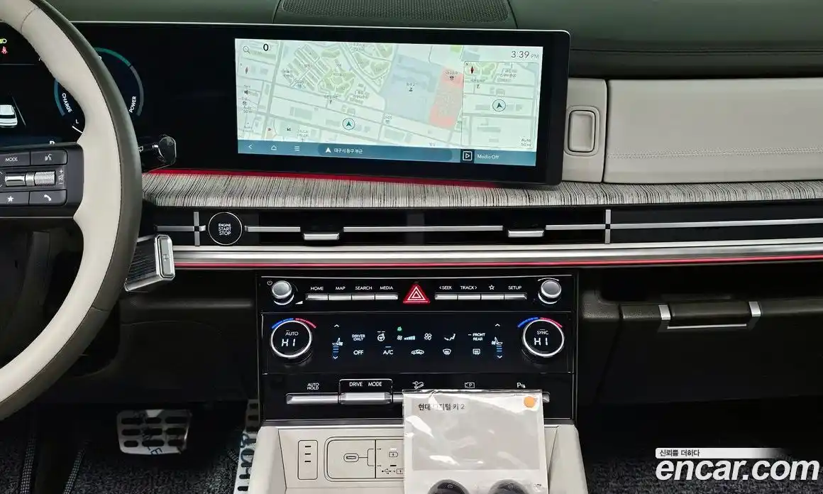 Hyundai Santa Fe 2024 1.6 Автомат в Москве № 130895, фото 4