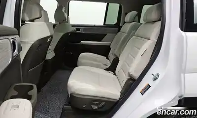 Hyundai Santa Fe 2024 1.6 Автомат в Москве № 130895, миниатюра 8