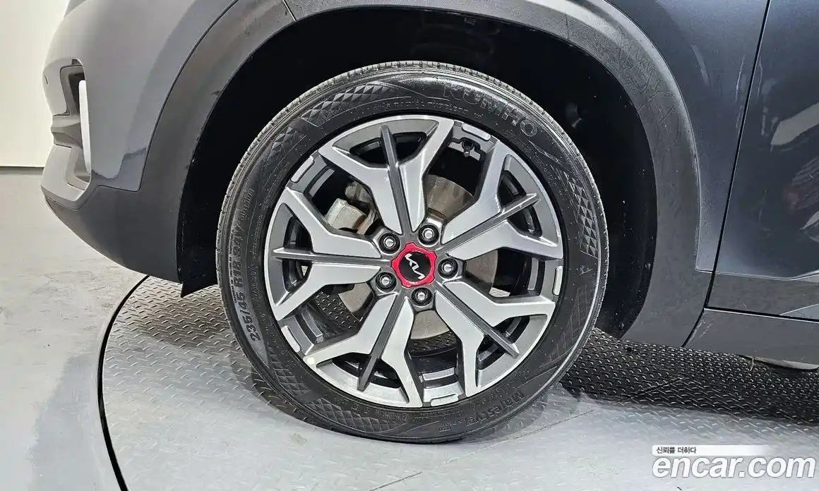 Kia Seltos 2022 1.6 Автомат в Москве № 133874, фото 18