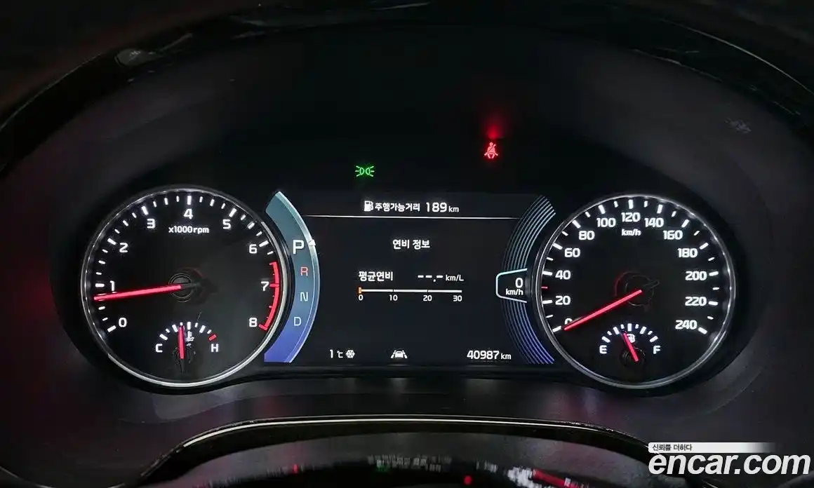 Kia Seltos 2022 1.6 Автомат в Москве № 133874, фото 19