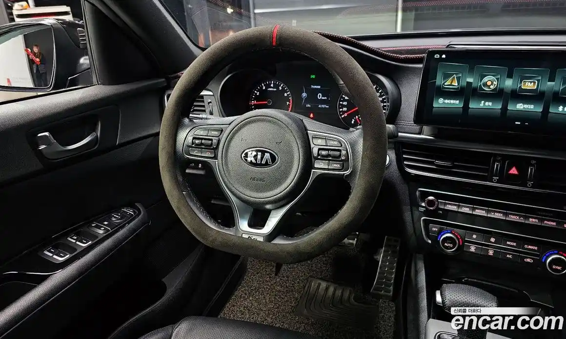 Kia K5 2017 2.0 Автомат в Москве № 134076, фото 15