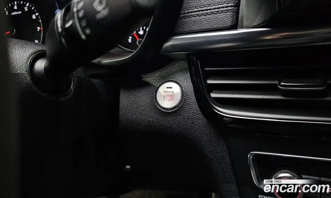 Kia K5 2017 2.0 Автомат в Москве № 134076, фото 3