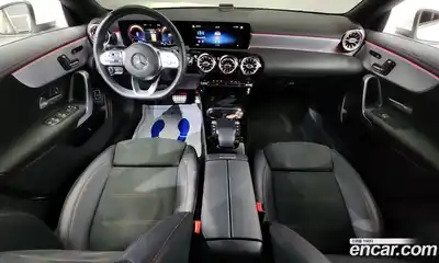 Mercedes-Benz CLA-Class 2021 2.0 Автомат в Москве № 140643, миниатюра 2