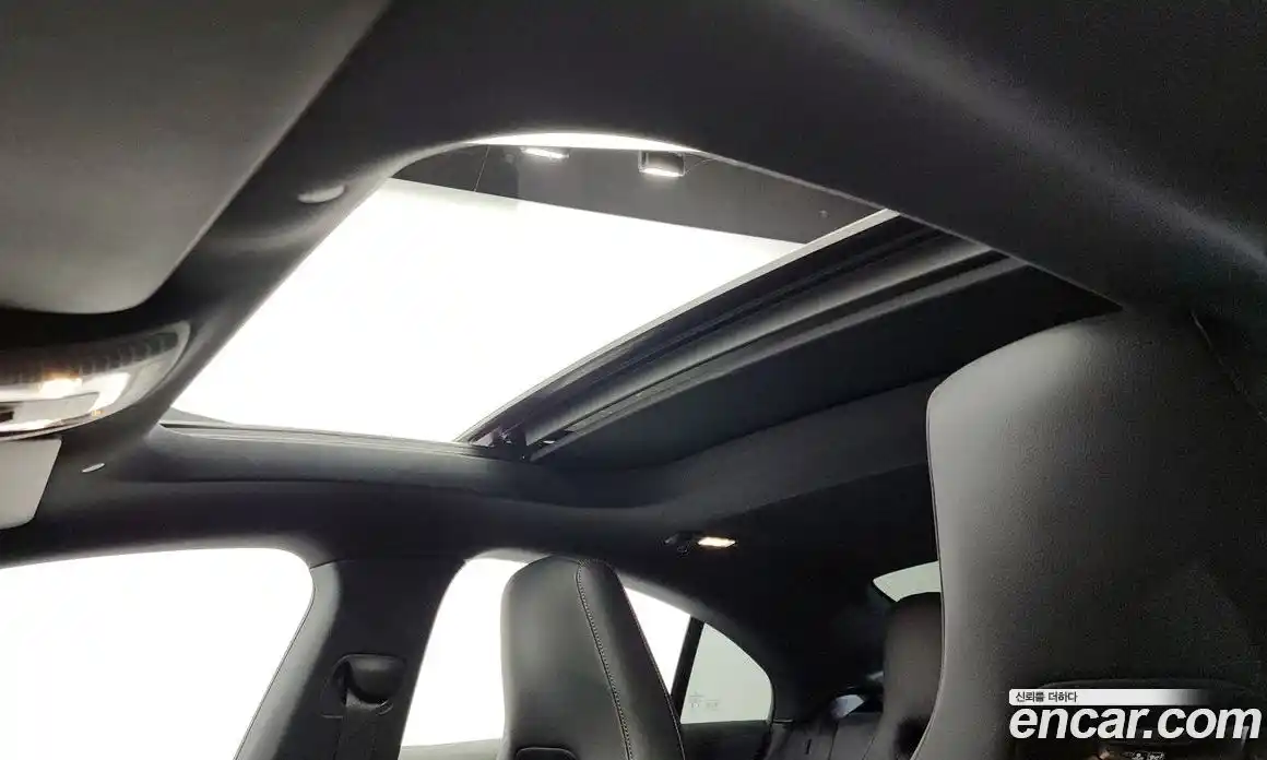 Mercedes-Benz CLA-Class 2021 2.0 Автомат в Москве № 140643, фото 4