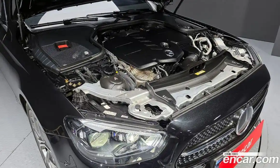 Mercedes-Benz E-Class 2021 1.9 Автомат в Москве № 142321, фото 20