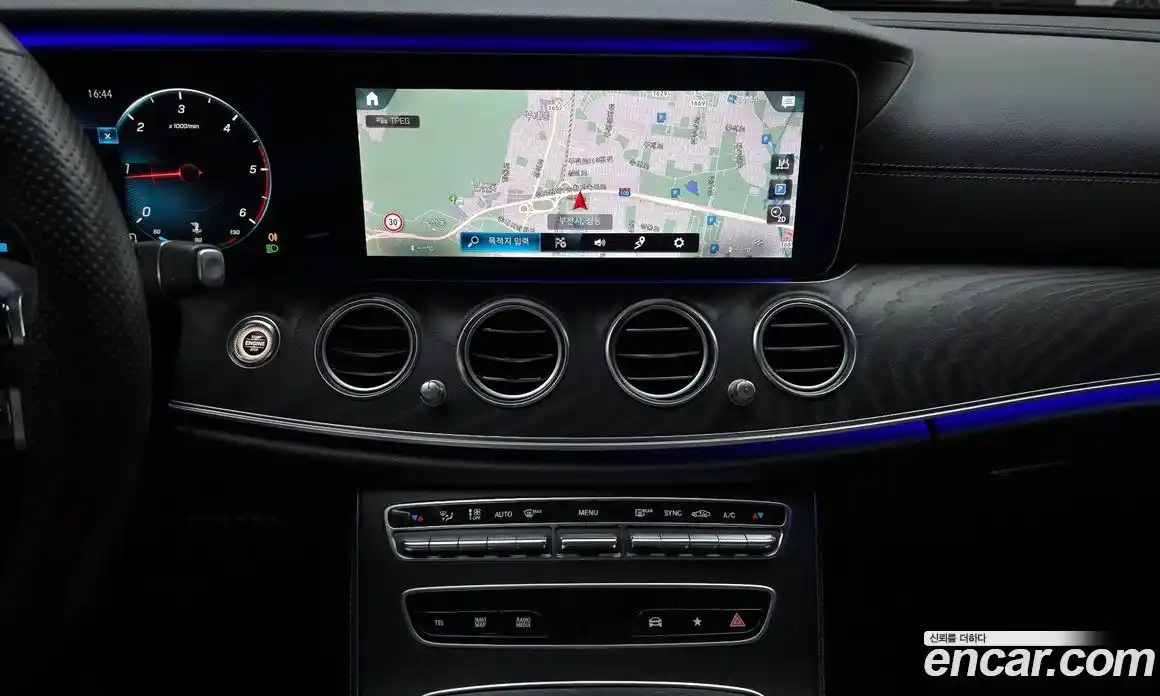 Mercedes-Benz E-Class 2021 1.9 Автомат в Москве № 142321, фото 6