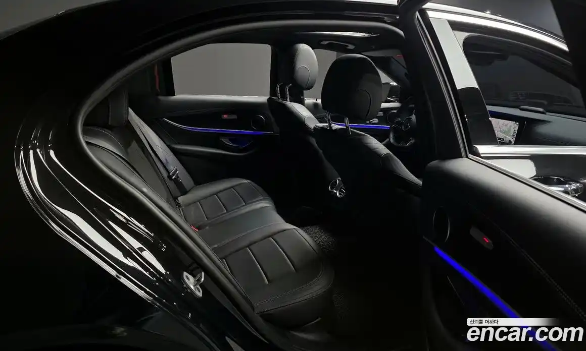 Mercedes-Benz E-Class 2021 1.9 Автомат в Москве № 142321, фото 7