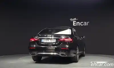 Mercedes-Benz E-Class 2021 1.9 Автомат в Москве № 142321, миниатюра 10