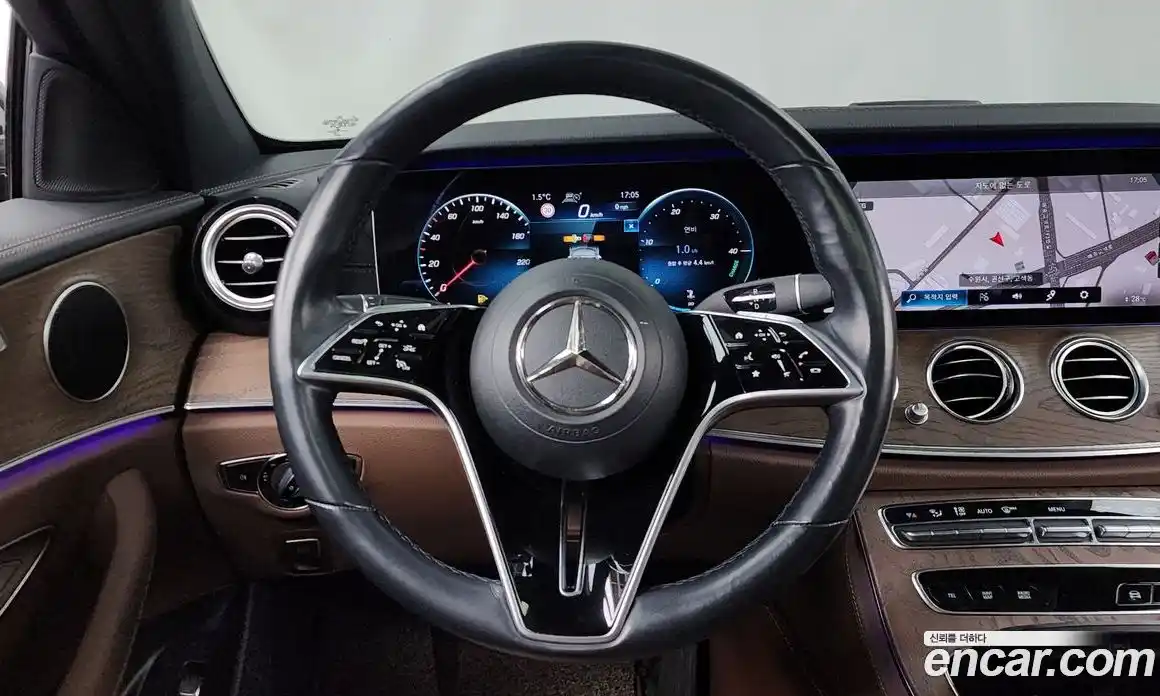 Mercedes-Benz E-Class 2021 2.0 Автомат в Москве № 143558, фото 13