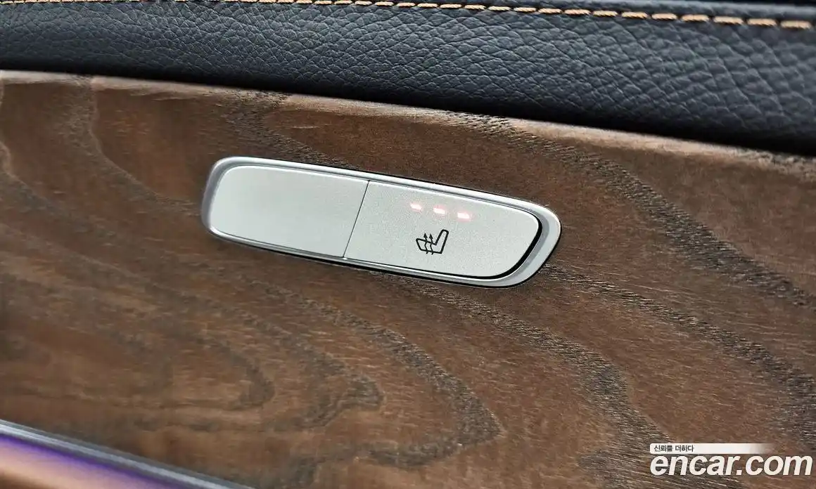 Mercedes-Benz E-Class 2021 2.0 Автомат в Москве № 143558, фото 19