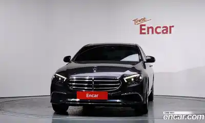 Mercedes-Benz E-Class 2021 2.0 Автомат в Москве № 143558, миниатюра 3