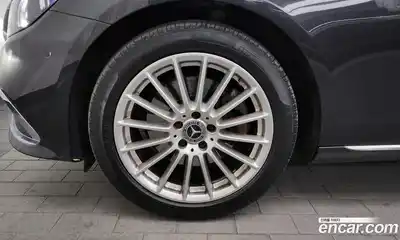 Mercedes-Benz E-Class 2021 2.0 Автомат в Москве № 143558, миниатюра 5