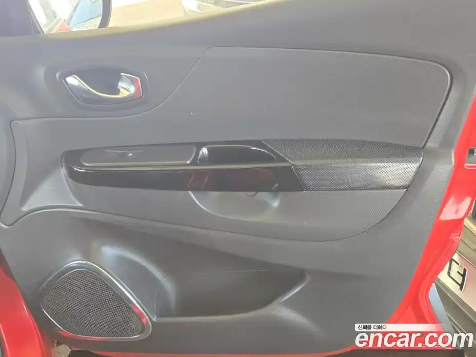 Renault QM3 2015 1.5 Автомат в Москве № 145878, фото 16