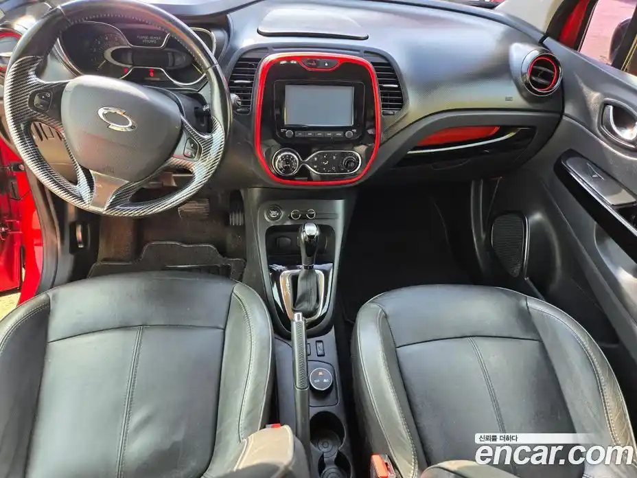 Renault QM3 2015 1.5 Автомат в Москве № 145878, фото 7