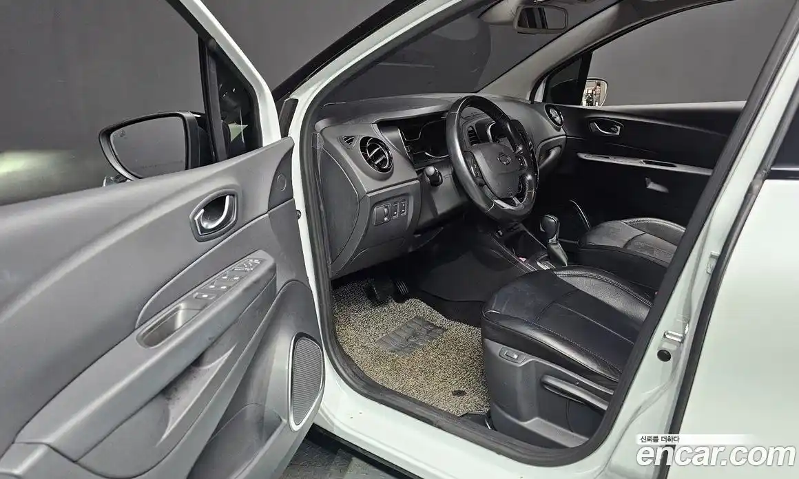 Renault QM3 2019 1.5 Автомат в Москве № 148456, фото 9