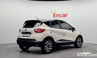 Renault QM3 2015 1.5 Автомат в Москве № 148748, миниатюра 2