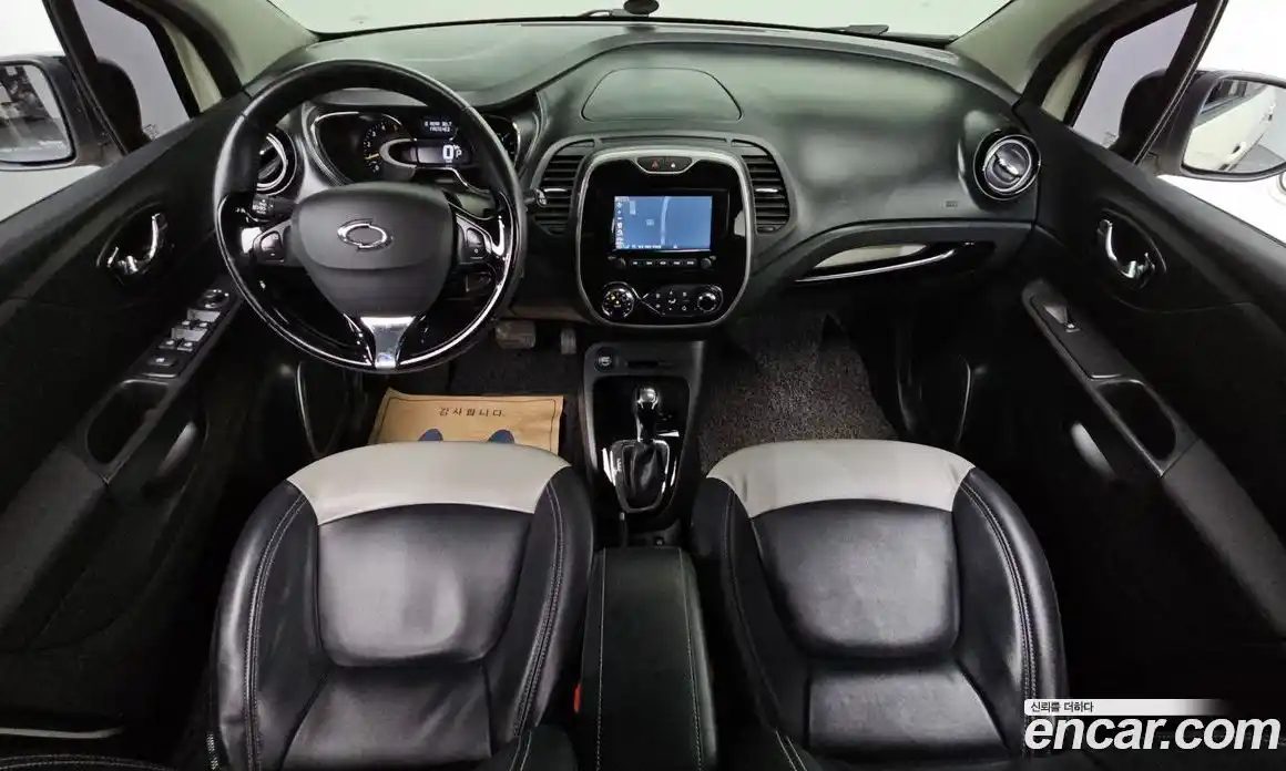 Renault QM3 2015 1.5 Автомат в Москве № 148748, фото 6