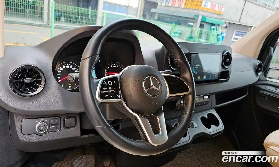 Mercedes-Benz Sprinter 2019 3.0 Автомат в Москве № 150667, фото 15