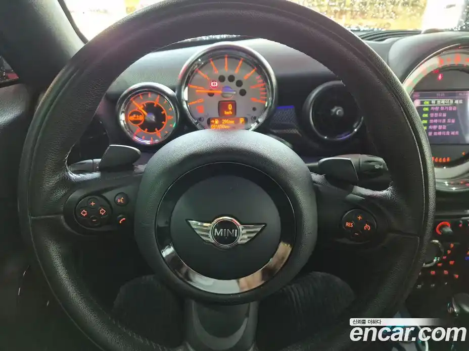 Mini Roadster 2014 1.6 Автомат в Москве № 154277, фото 14