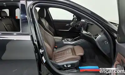 BMW 3-Series 2023 3.0 Автомат в Москве № 154650, миниатюра 11