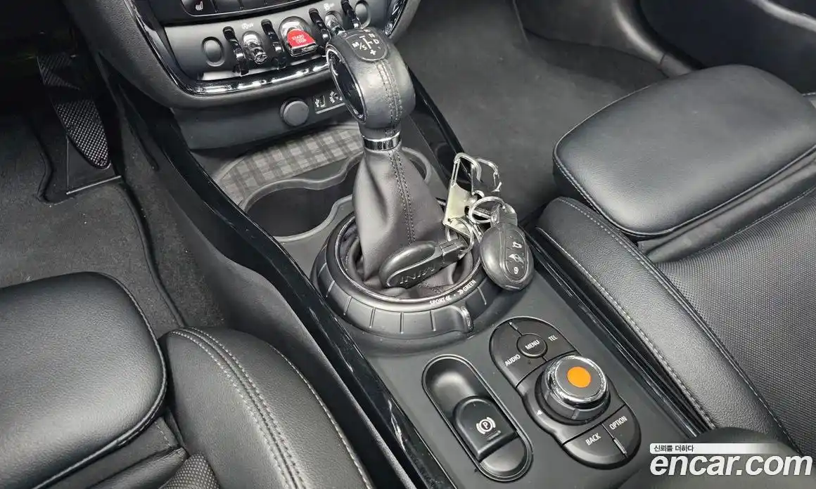 Mini Clubman 2016 2.0 Автомат в Москве № 157362, фото 14