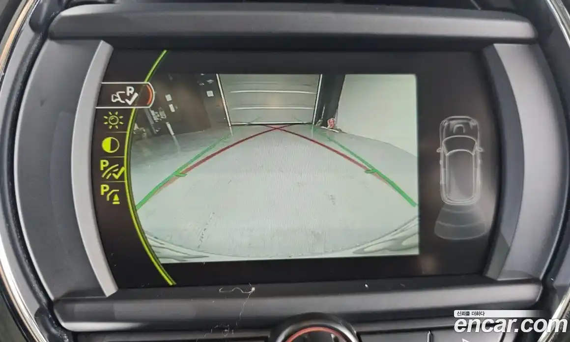 Mini Clubman 2016 2.0 Автомат в Москве № 157362, фото 20