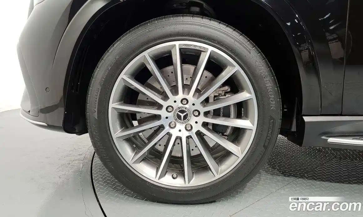 Mercedes-Benz GLE-Class 2025 3.0 Автомат в Москве № 160287, фото 11