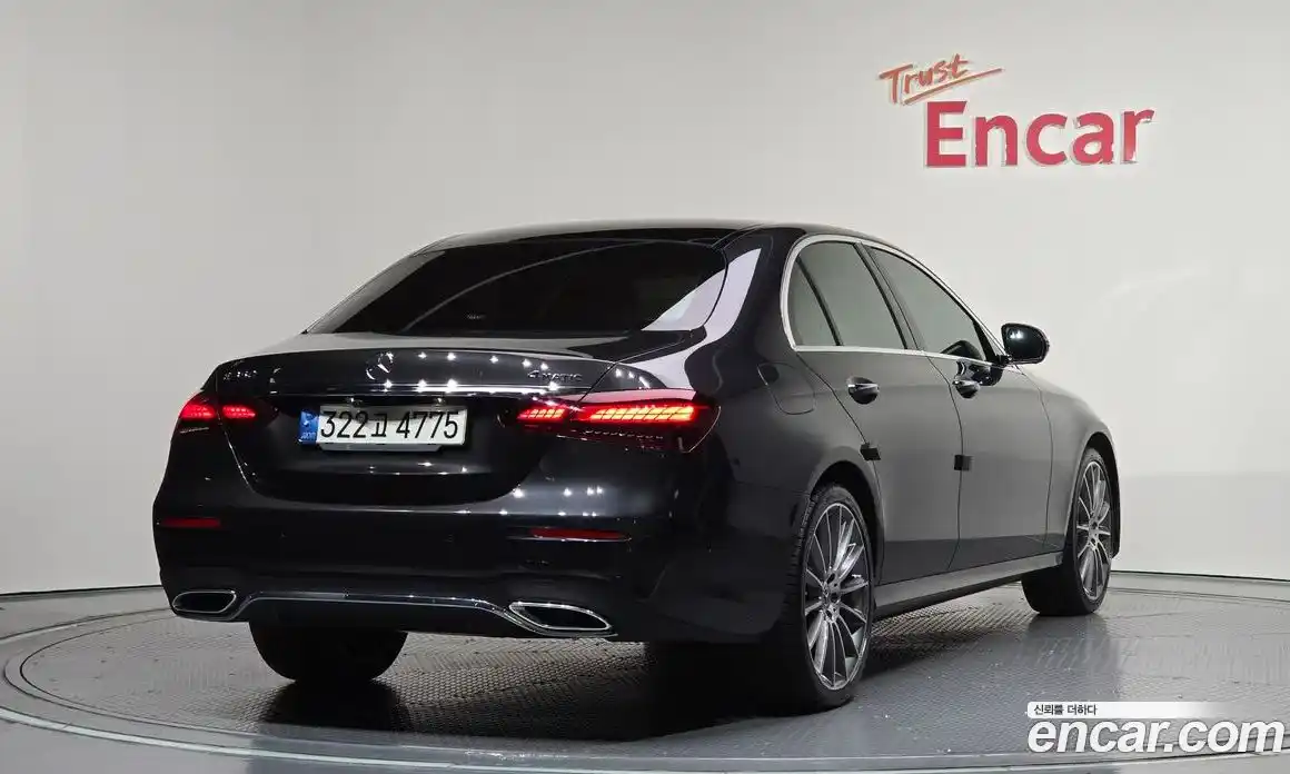 Mercedes-Benz E-Class 2022 2.0 Автомат в Москве № 160498, фото 12