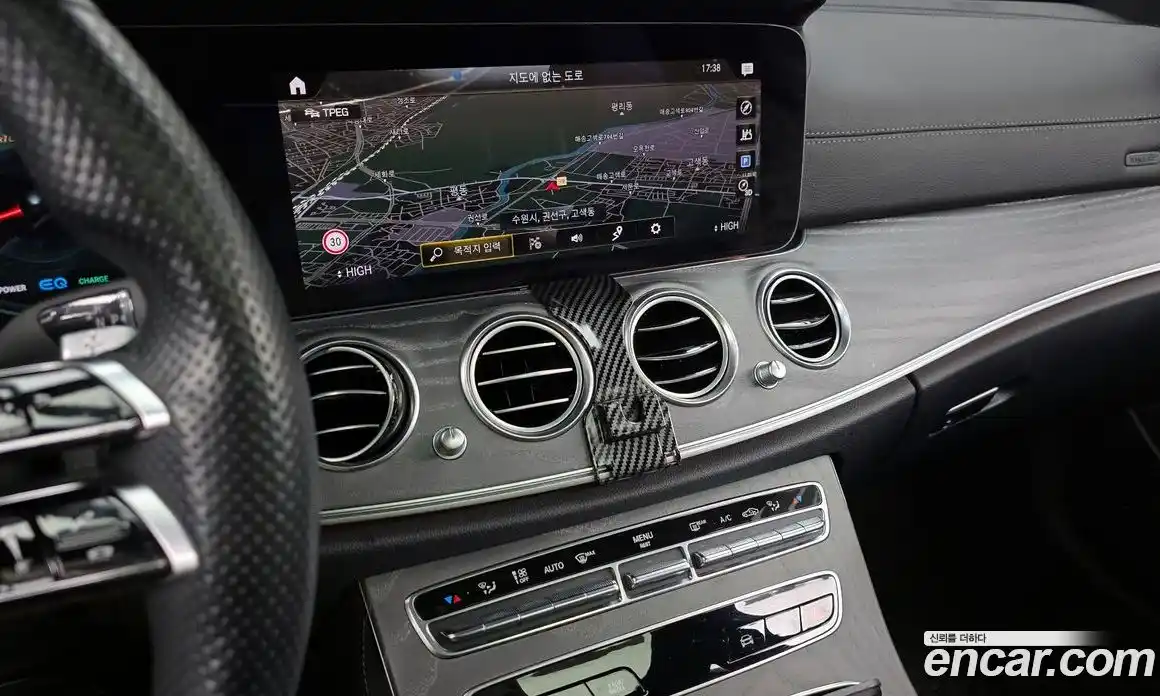 Mercedes-Benz E-Class 2022 2.0 Автомат в Москве № 160498, фото 18