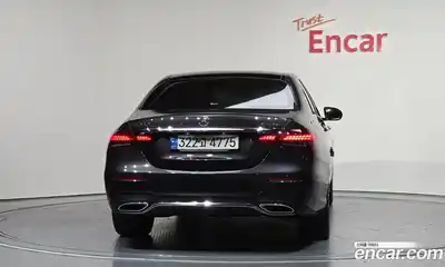 Mercedes-Benz E-Class 2022 2.0 Автомат в Москве № 160498, миниатюра 10