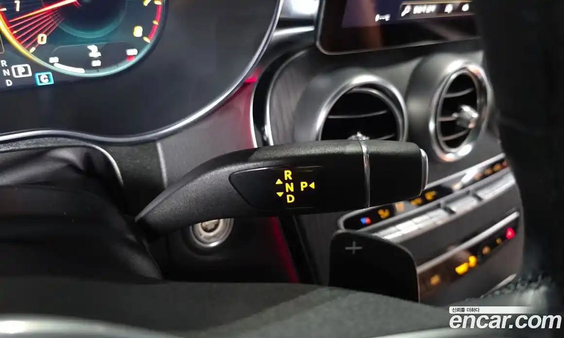 Mercedes-Benz GLC-Class 2022 2.0 Автомат в Москве № 160762, фото 17