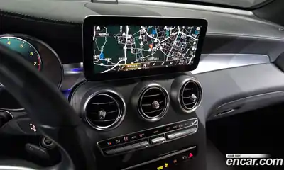 Mercedes-Benz GLC-Class 2022 2.0 Автомат в Москве № 160762, миниатюра 2