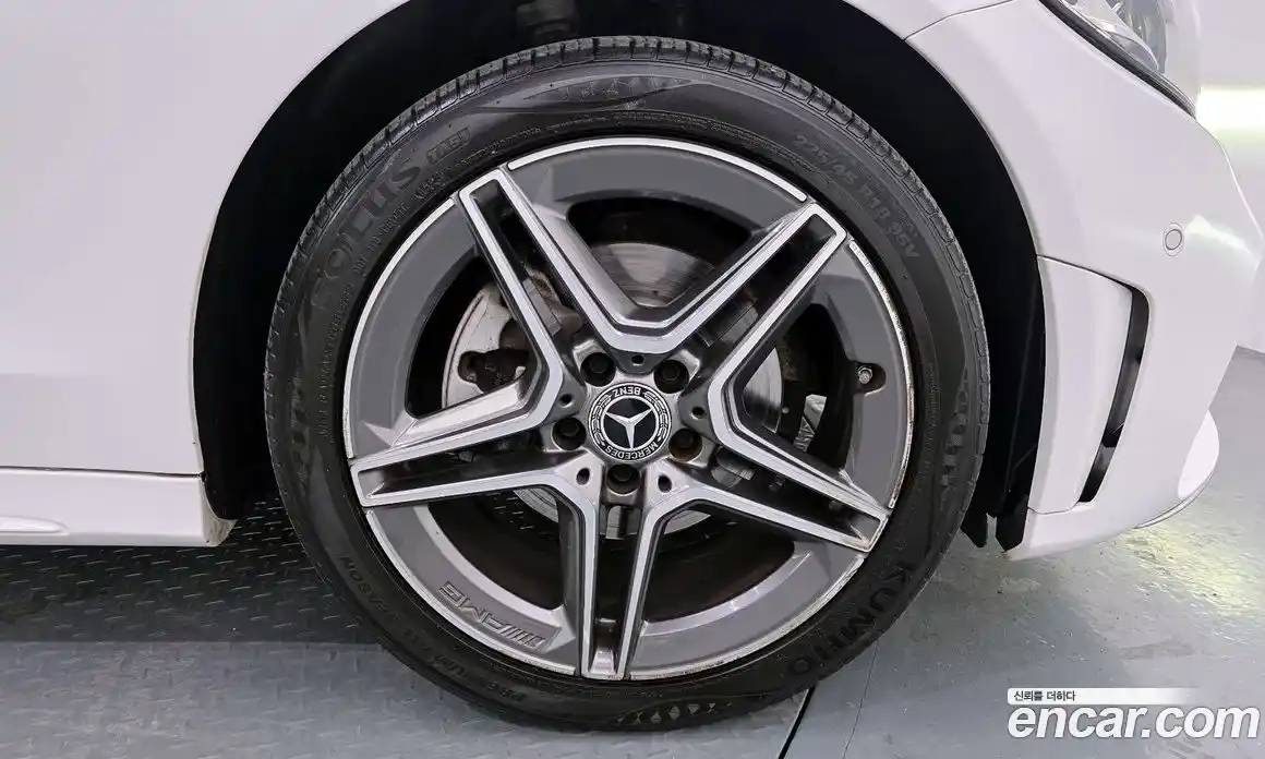 Mercedes-Benz C-Class 2021 2.0 Автомат в Москве № 161451, фото 9