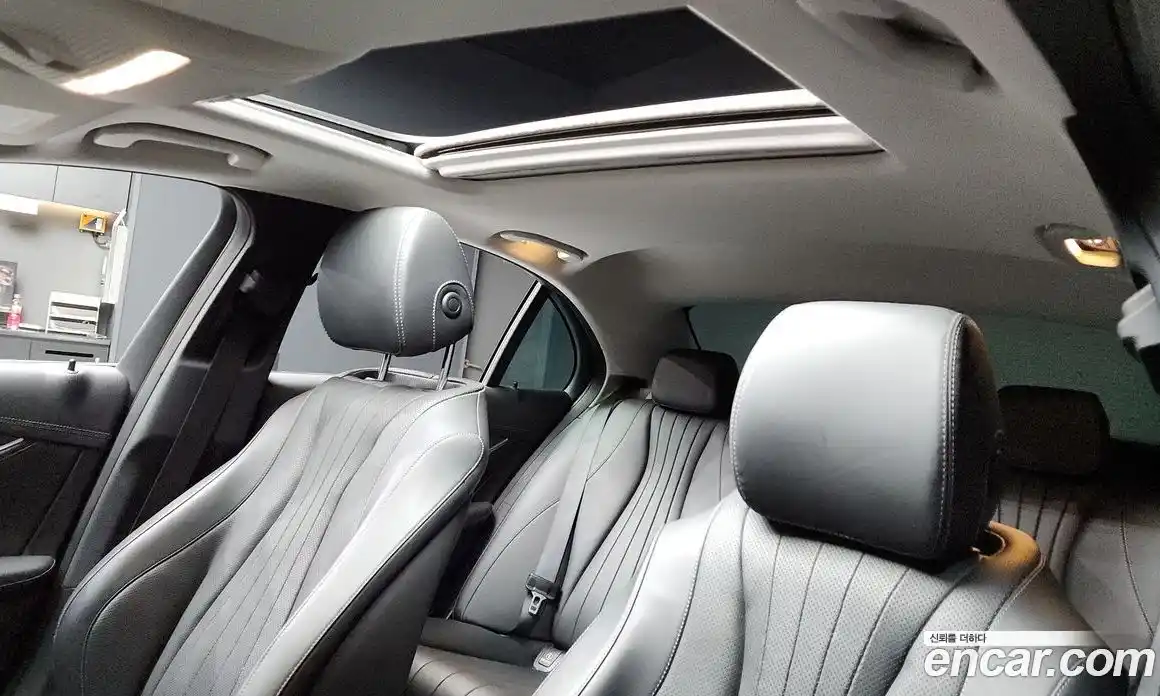 Mercedes-Benz E-Class 2020 2.0 Автомат в Москве № 161839, фото 13