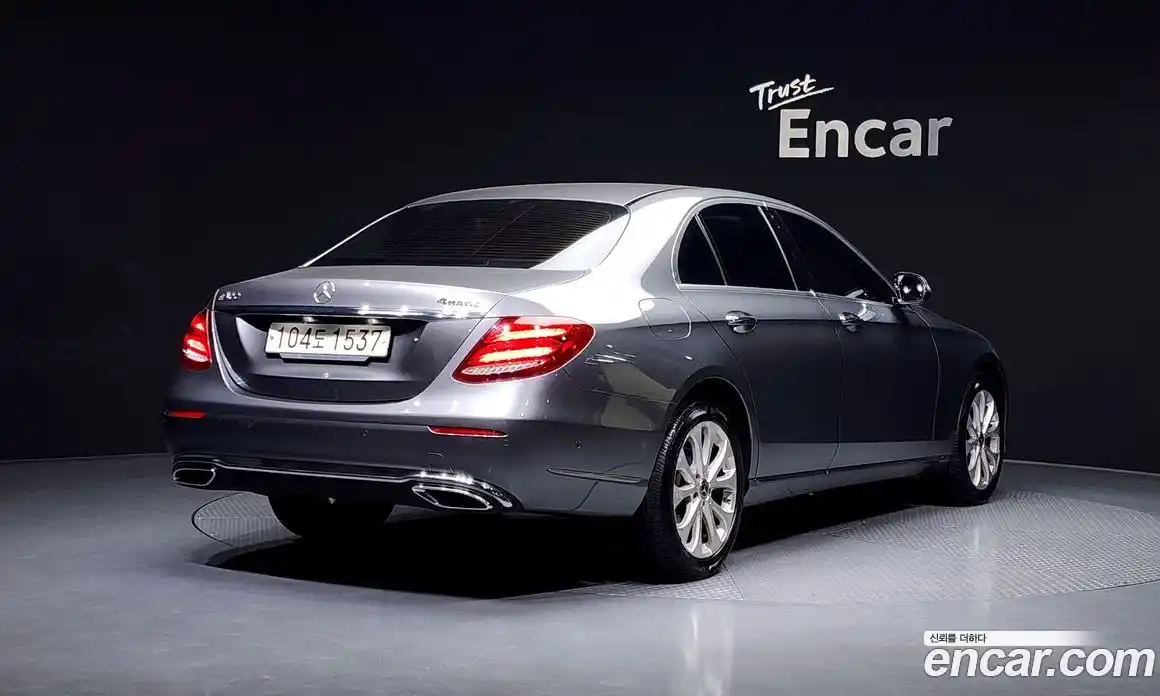 Mercedes-Benz E-Class 2020 2.0 Автомат в Москве № 161839, фото 10