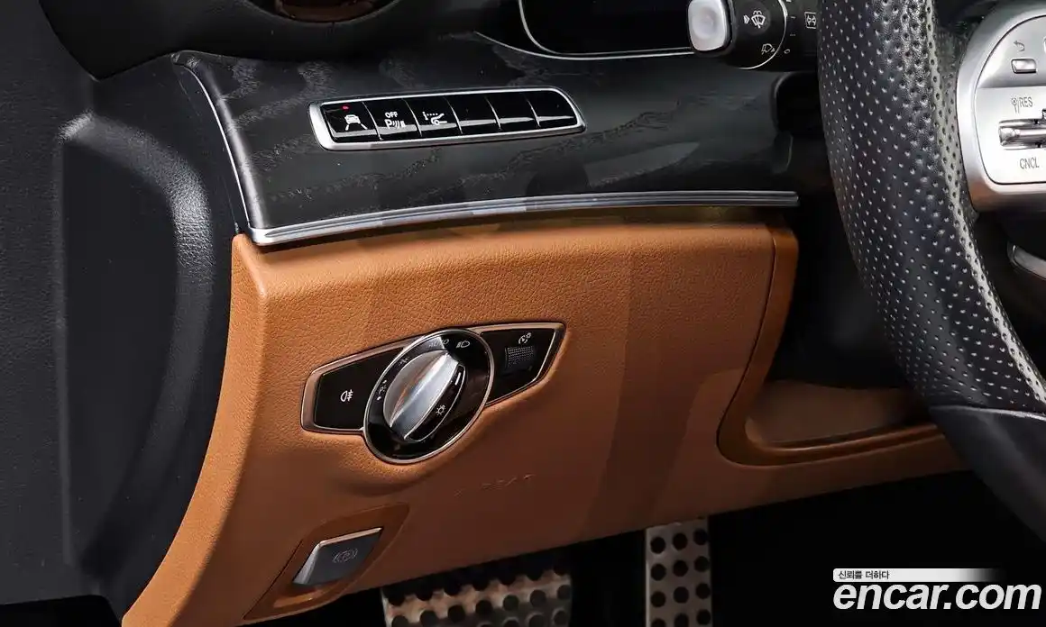 Mercedes-Benz E-Class 2019 1.9 Автомат в Москве № 161845, фото 16