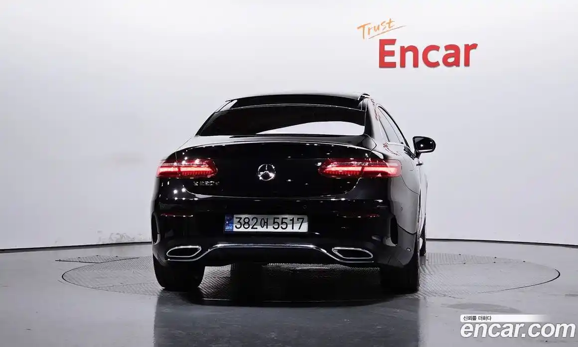 Mercedes-Benz E-Class 2019 1.9 Автомат в Москве № 161845, фото 4
